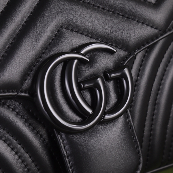 グッチバッグ内部構造